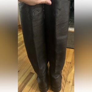 Chanel Ascot Black Leather Interlocking CC Riding Boot size 38.5